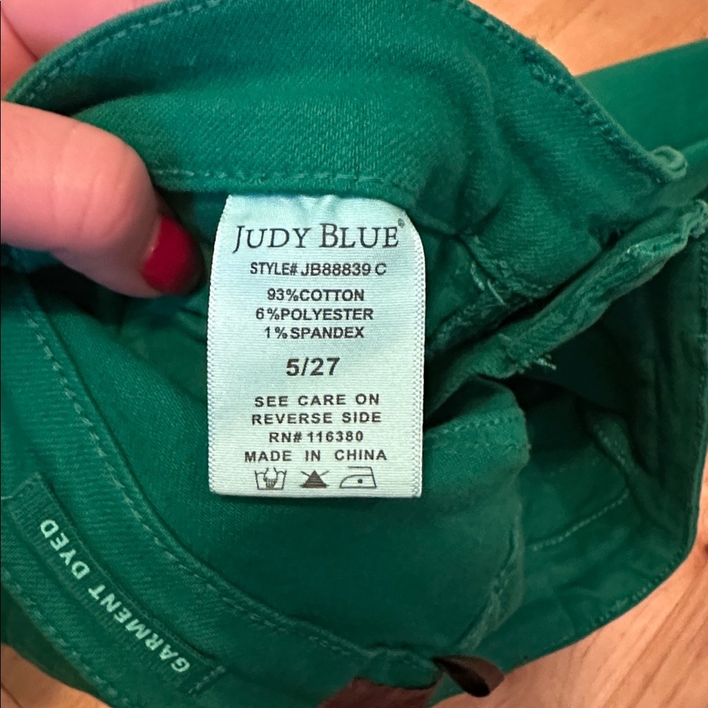 Judy Blue High Rise Crop Green Jeans Size 5 / 27 - Picture 8 of 11